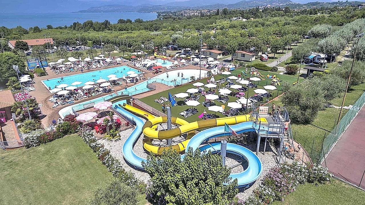 Apartment Rosa Cinderella Lazise Bagian luar foto