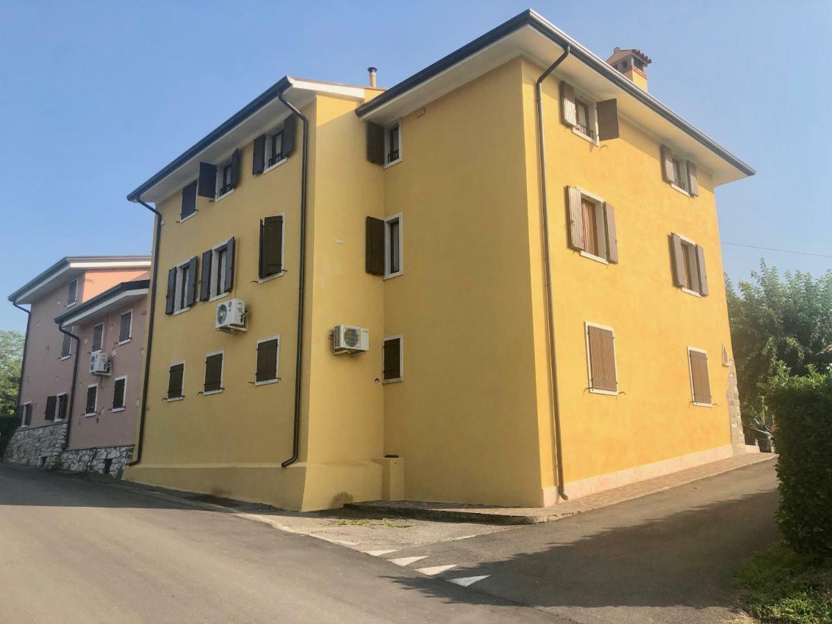 Apartment Rosa Cinderella Lazise Bagian luar foto